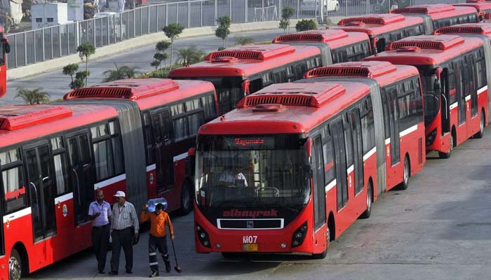 PTI govt decides to investigate metro bus projects